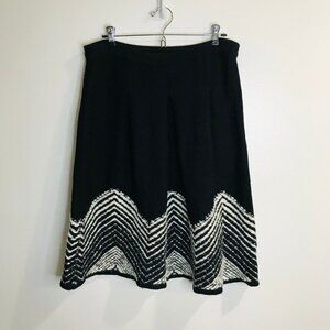 Vintage Valentino Sweater Skirt Size 44 / 10 Italy Black White Chevron Wool Knit